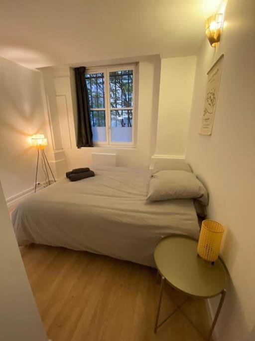 Ferienwohnung Cozy 1Br+Sofa Bed In Lyon Center Exterior foto